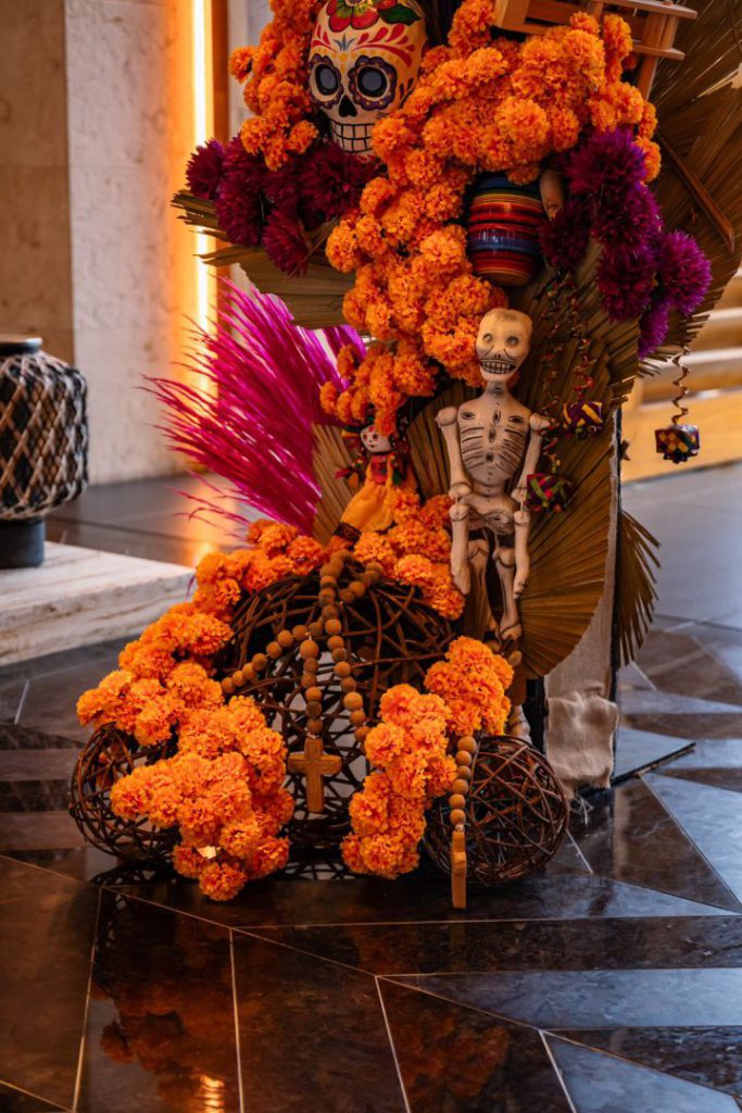 El personaje más célebre (y sobreexplotado) del extraordinario artista gráfico José Guadalupe Posadas –“La Calavera Garbancera”, AKA “La Catrina”– ha hecho un espacio en su apretada agenda para disfrutar de una experiencia sublime.